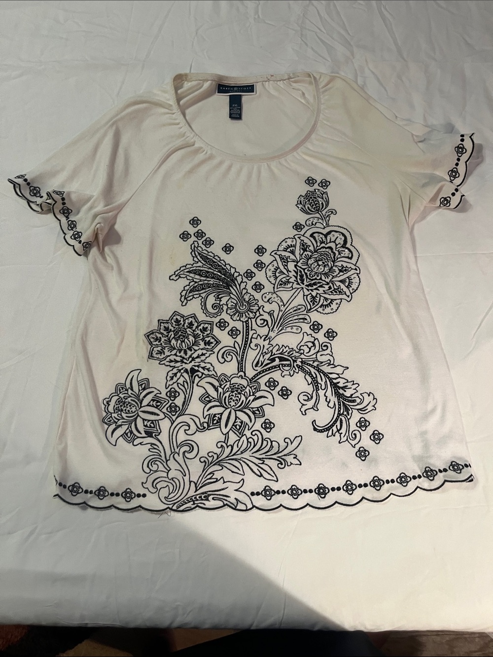Karen Scott Cream Short-Sleeve Top with Black Floral Print Size PXL